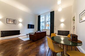 Linton Collection - 28 North Bridge