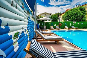 Dedeminn Garden Hotel