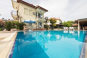 Dedeminn Garden Hotel