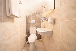 Dedeminn Garden Hotel