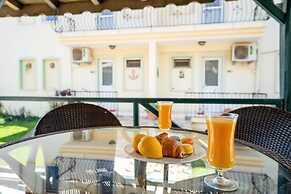 Dedeminn Garden Hotel