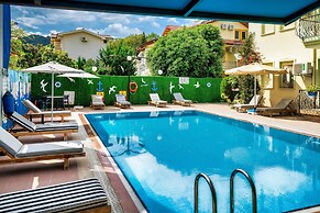 Dedeminn Garden Hotel