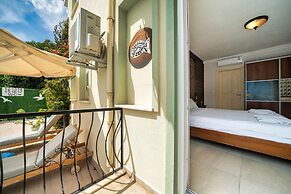 Dedeminn Garden Hotel