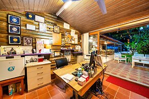 Dedeminn Garden Hotel