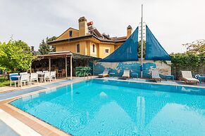 Dedeminn Garden Hotel