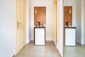 Dedeminn Garden Hotel