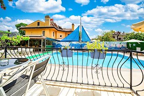 Dedeminn Garden Hotel