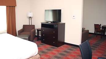 Holiday Inn Express & Suites Cumberland - La Vale by IHG