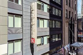Hilton Garden Inn Chicago Downtown Riverwalk