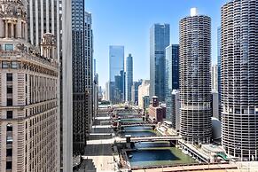 Hilton Garden Inn Chicago Downtown Riverwalk