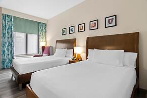 Hilton Garden Inn Chicago Downtown Riverwalk