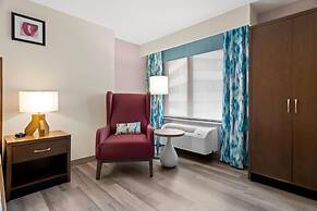 Hilton Garden Inn Chicago Downtown Riverwalk