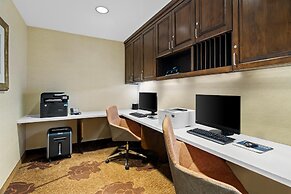 Hilton Garden Inn Chicago Downtown Riverwalk