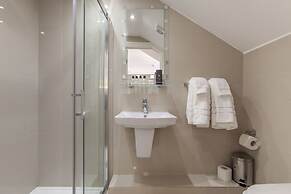 Hotel Shepherds Bush London