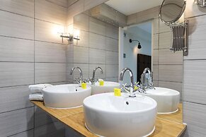 Hotel Shepherds Bush London