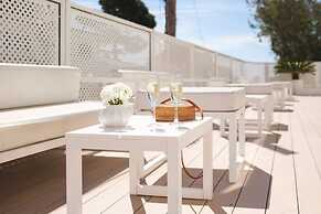 Welikehotel Triton Beach