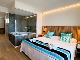 Welikehotel Triton Beach