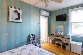 Prince Street Suites