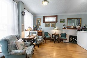 Prince Street Suites