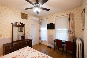 Prince Street Suites