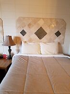 1026 Oasis Inn