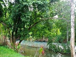 Khao Sok Island Resort and Spa