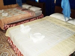 Khao Sok Island Resort and Spa