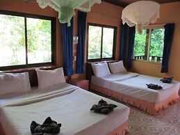 Khao Sok Island Resort and Spa