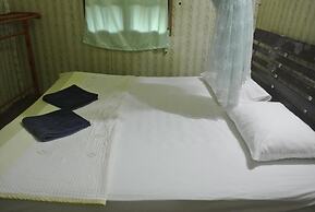 Khao Sok Island Resort and Spa