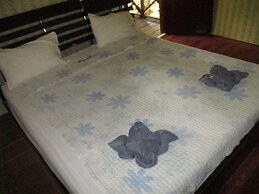 Khao Sok Island Resort and Spa