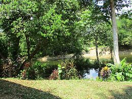 Khao Sok Island Resort and Spa