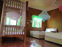 Khao Sok Island Resort and Spa