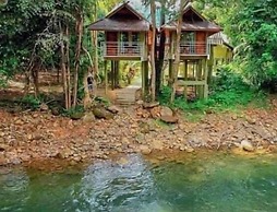 Khao Sok Jungle Huts