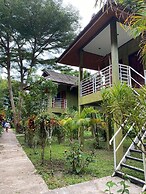 Khao Sok Jungle Huts