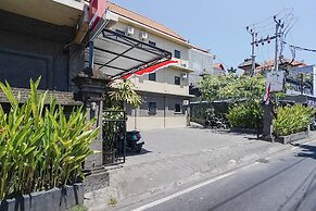 Gana Inn Legian