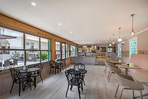 L'ancora Beach Hotel