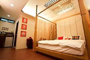 Li Wu Zuo Can B&B