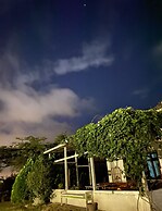 Li Wu Zuo Can B&B