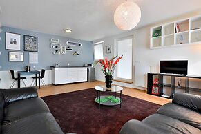 James Hotel & Apartments