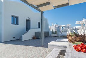 Aspronisi Luxury Villa