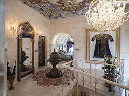 Elika Cave Suites & Spa