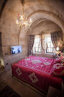 Elika Cave Suites & Spa