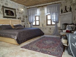 Elika Cave Suites & Spa