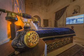 Elika Cave Suites & Spa