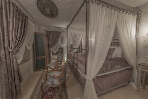 Elika Cave Suites & Spa