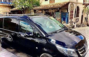 Elika Cave Suites & Spa