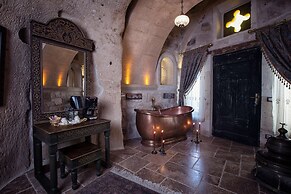 Elika Cave Suites & Spa