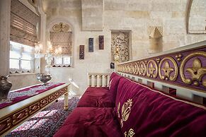 Elika Cave Suites & Spa