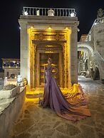 Elika Cave Suites & Spa