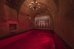 Elika Cave Suites & Spa